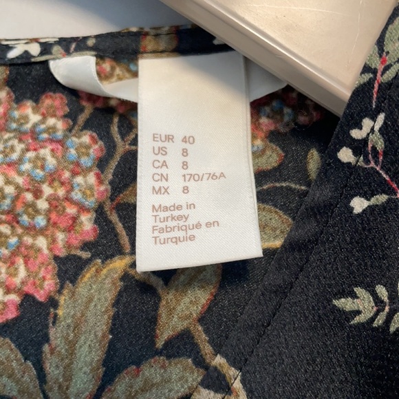 H & M jumpsuit size us8 - Picture 3 of 3